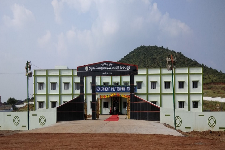https://cache.careers360.mobi/media/colleges/social-media/media-gallery/17953/2019/3/4/Campus-View of Government Polytechnic Addanki_Campus-VIiew.jpg